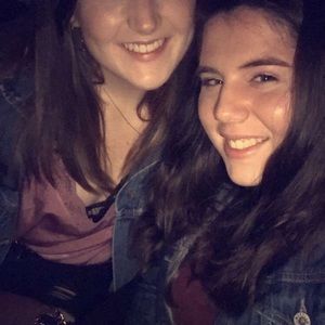 Meet your Posher, Shea